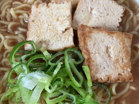 厚揚げ入りラーメン